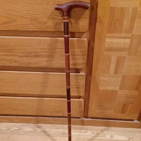 Wooden cane fancy - Picture 1 of 2